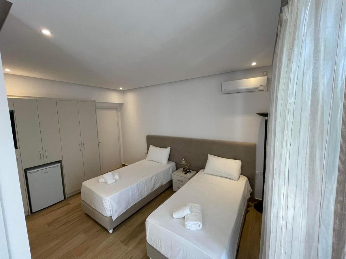 Helen Apartments Lukovë Dış mekan fotoğraf
